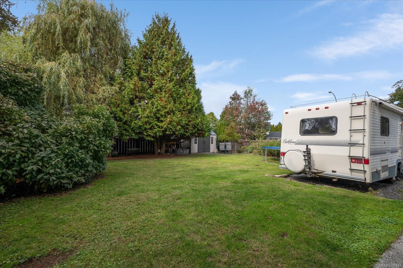 5853 Tweedsmuir Cres, Nanaimo, BC