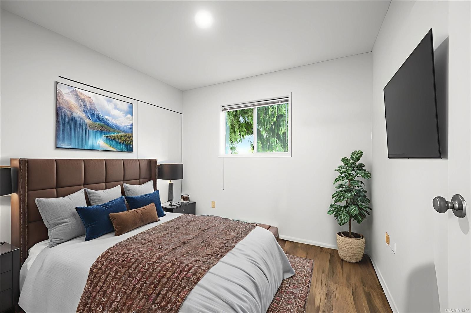 2105 Pemberton Pl, Comox, BC