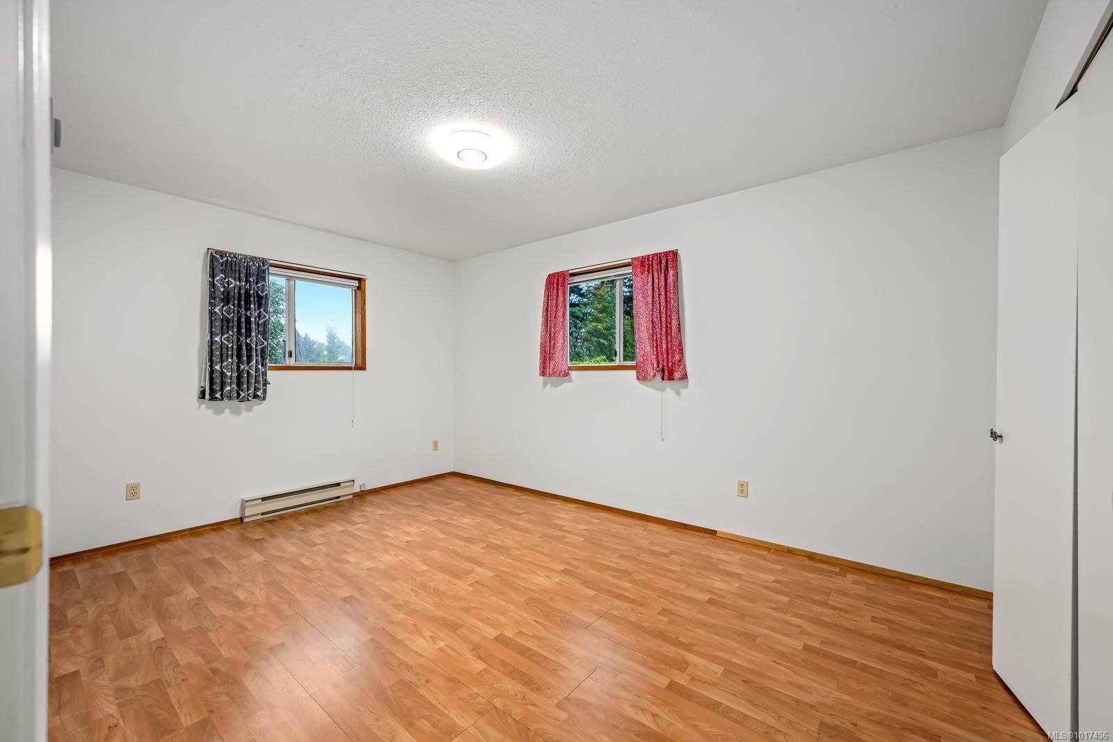 2105 Pemberton Pl, Comox, BC