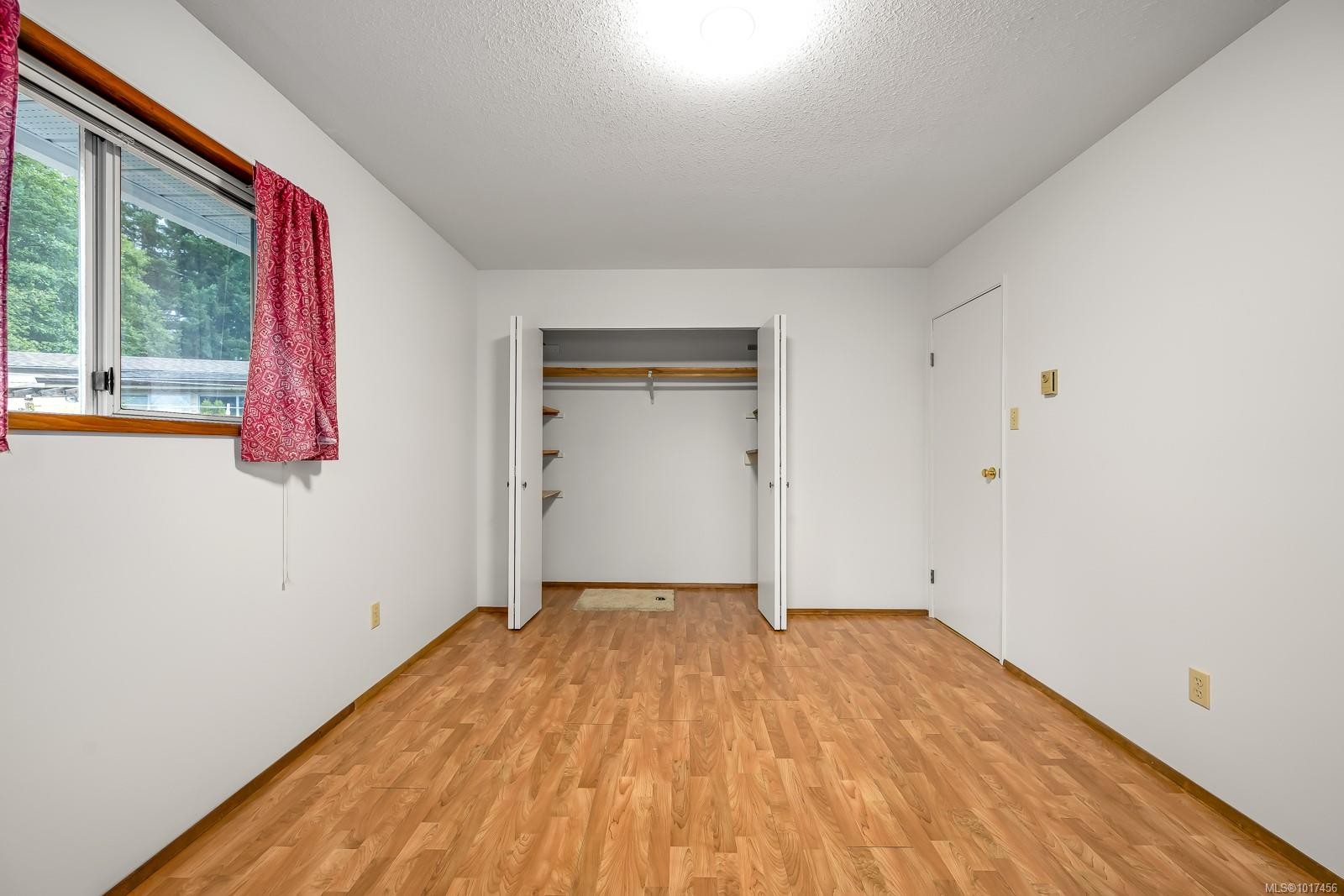 2105 Pemberton Pl, Comox, BC