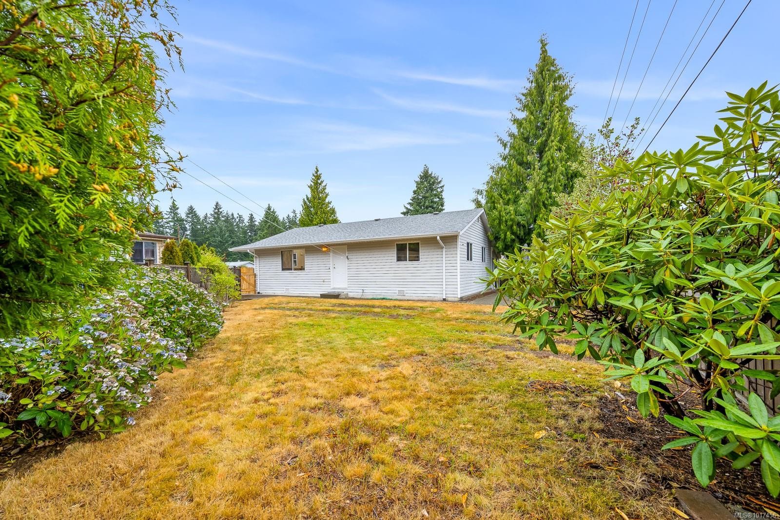 2105 Pemberton Pl, Comox, BC