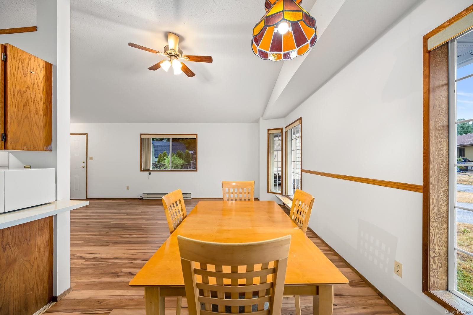 2105 Pemberton Pl, Comox, BC