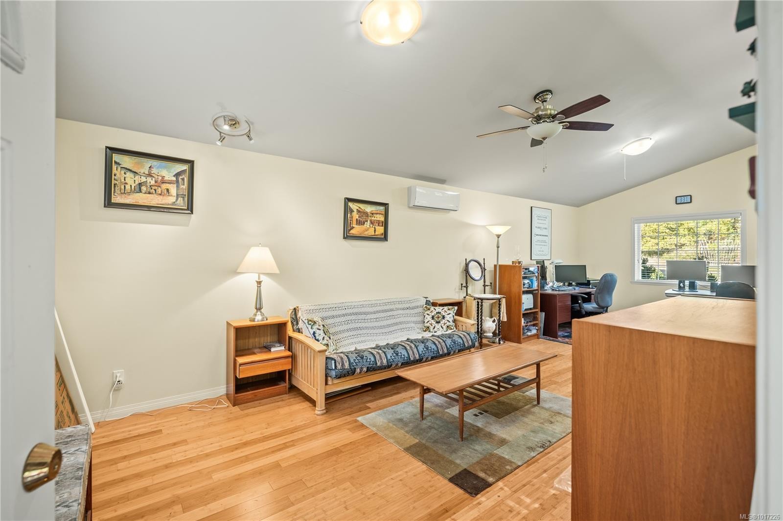 1811 Oyster Way, Gabriola Island, BC