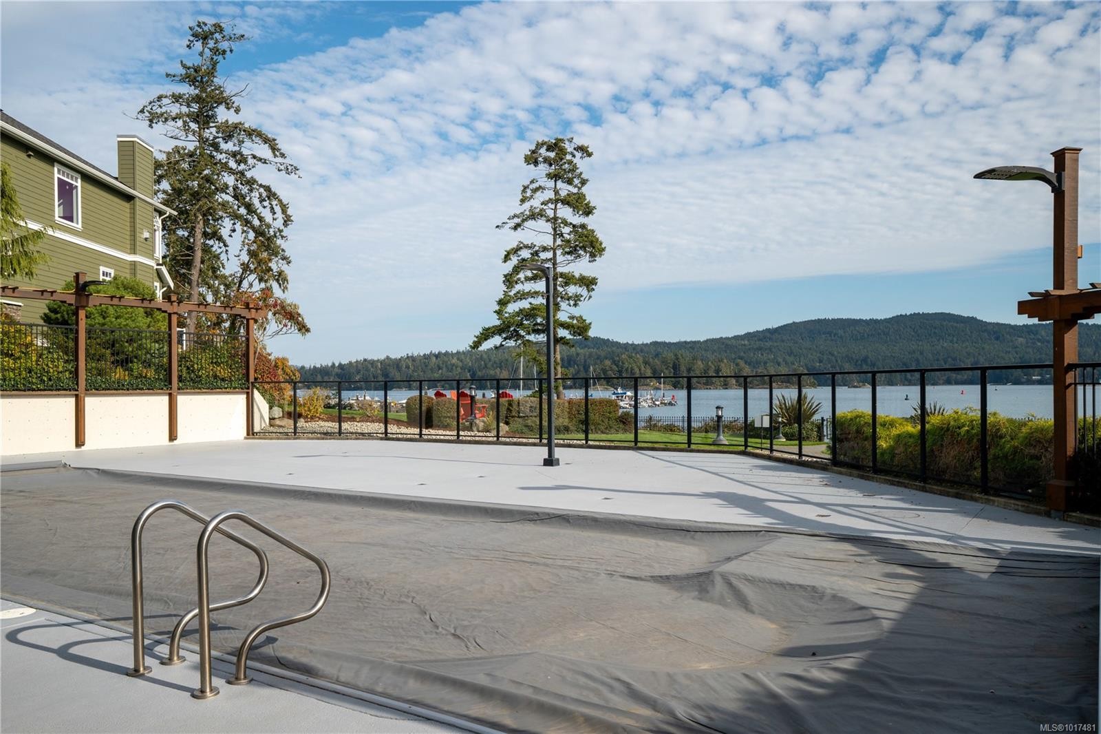 256-6995 Nordin Rd, Sooke, BC