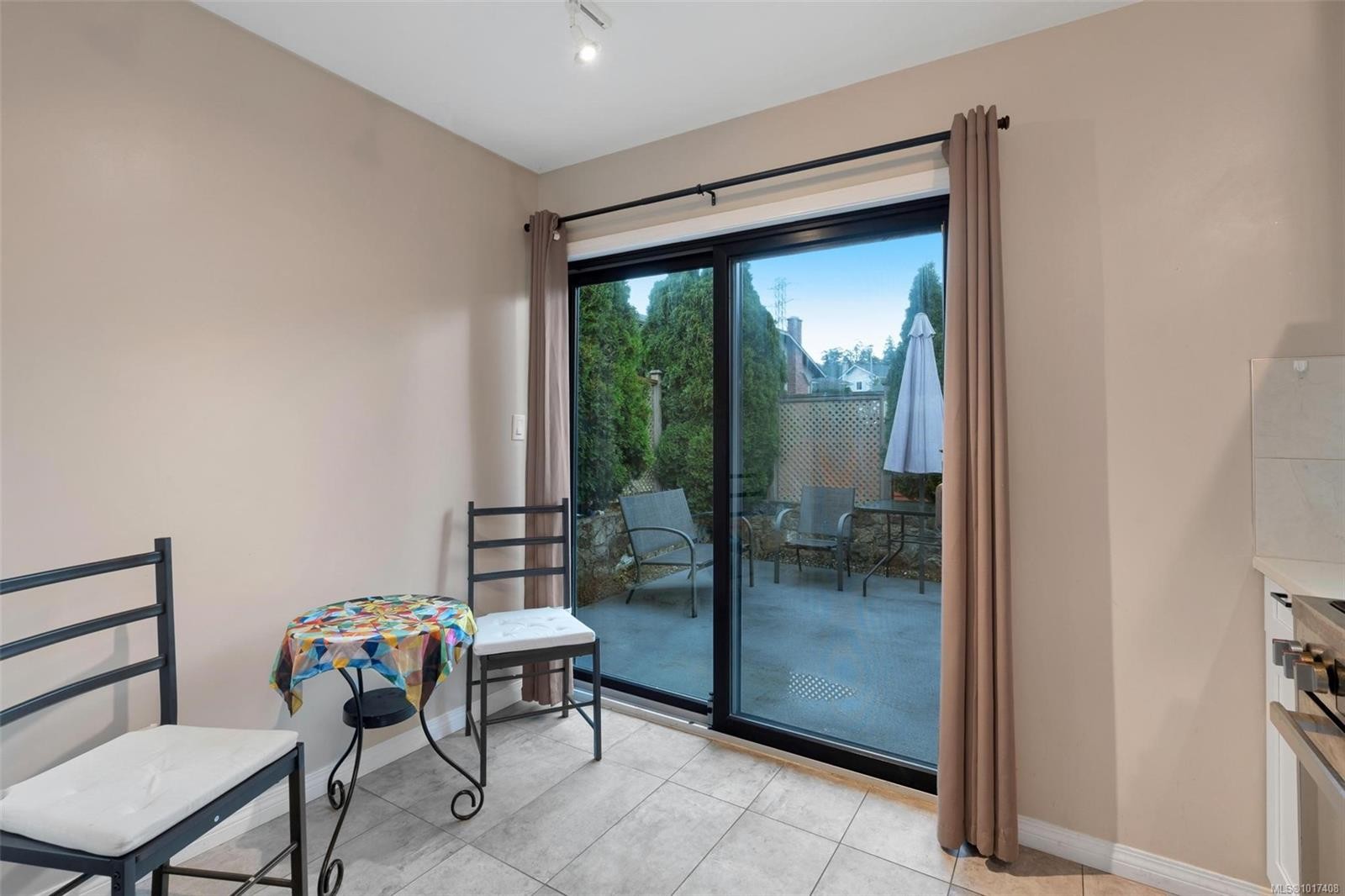 4249 Quadra St, Saanich, BC