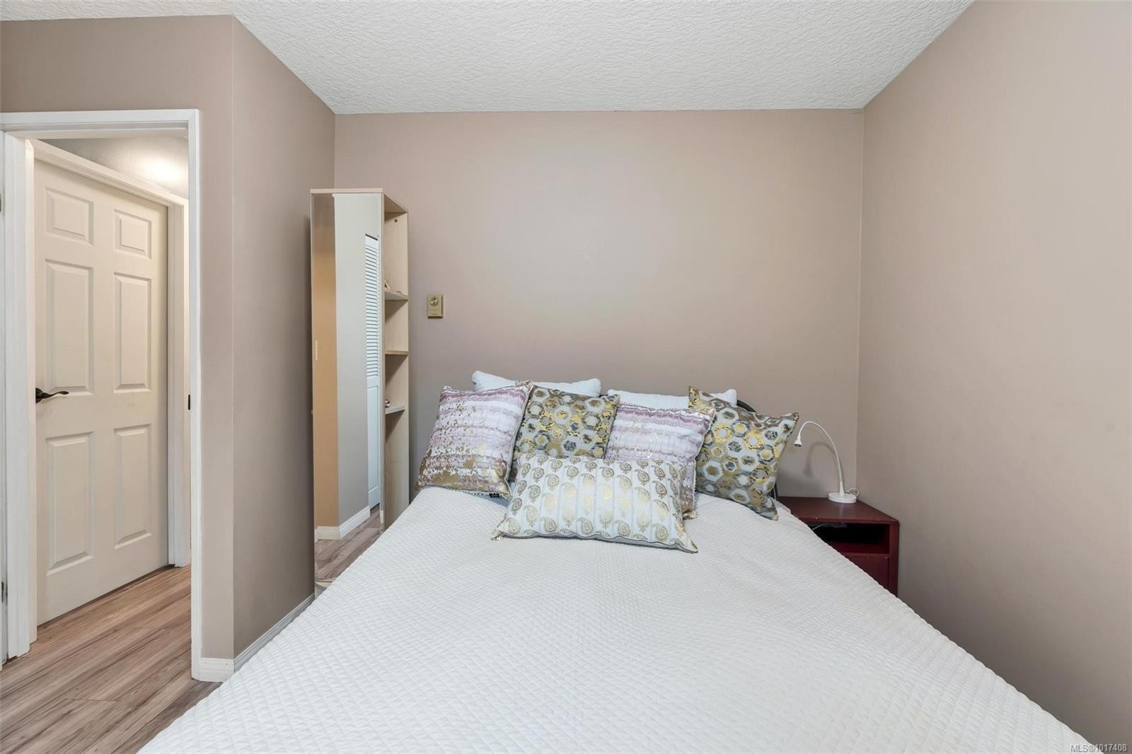 4249 Quadra St, Saanich, BC