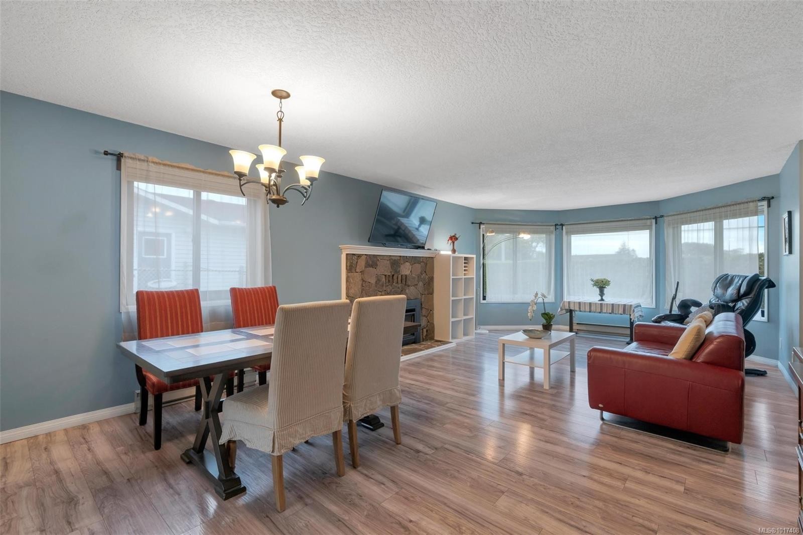 4249 Quadra St, Saanich, BC