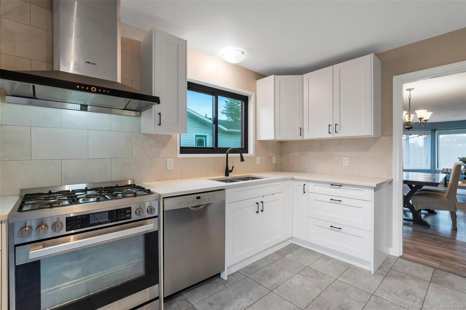 4249 Quadra St, Saanich, BC