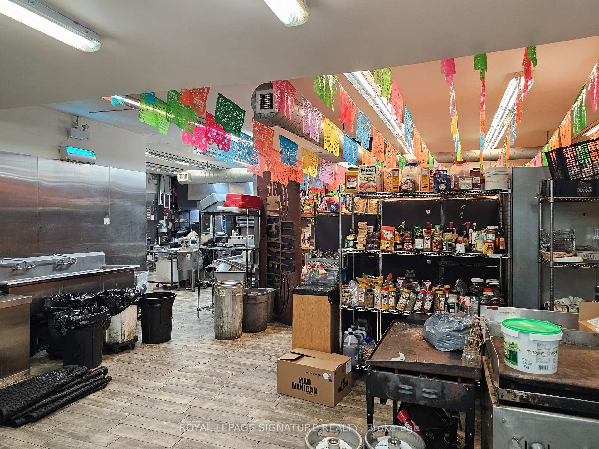 405 Jane Street, Toronto, ON