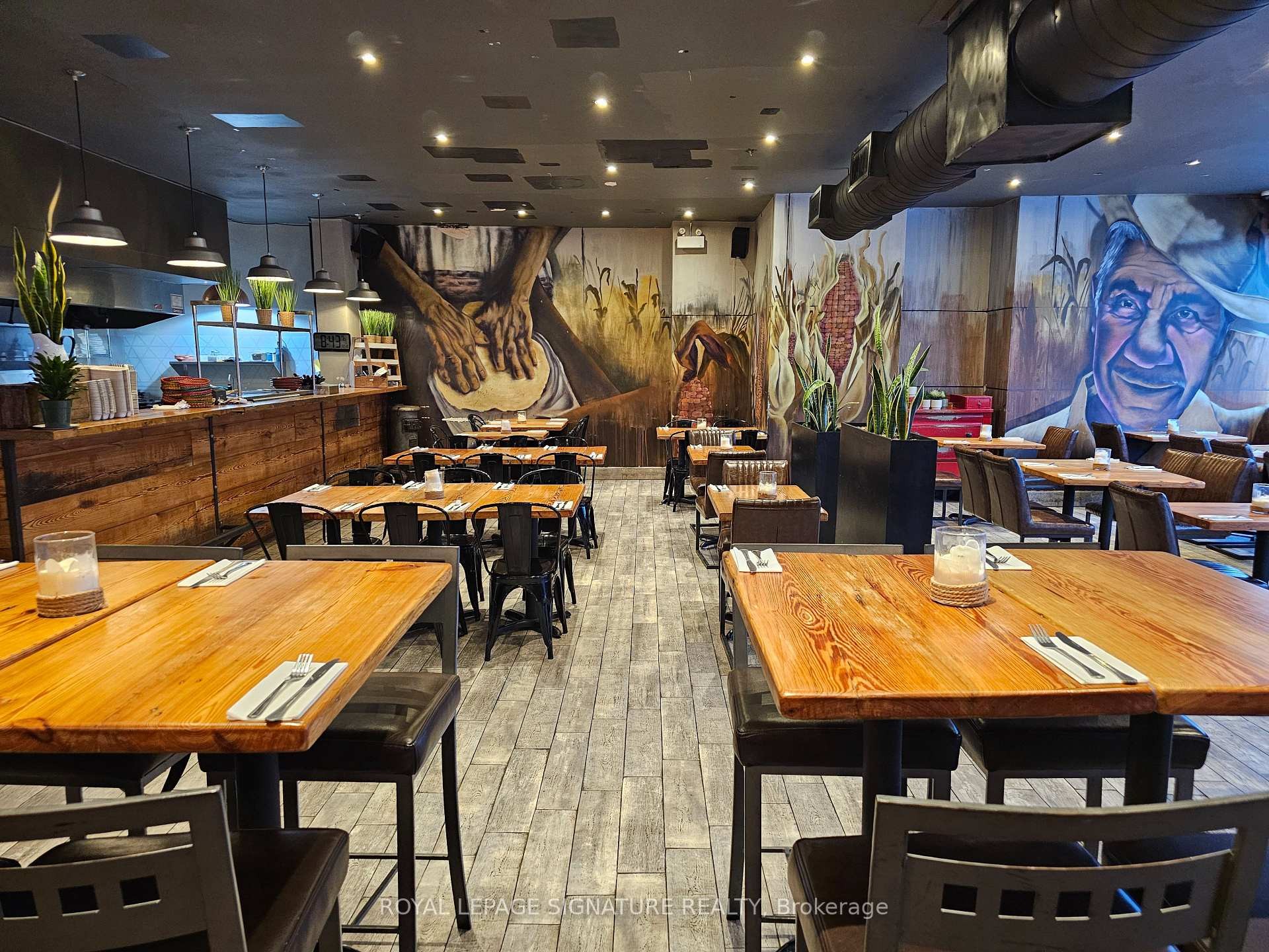 405 Jane Street, Toronto, ON