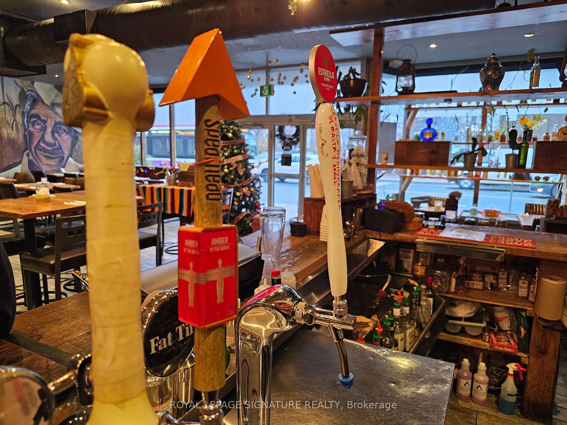 405 Jane Street, Toronto, ON