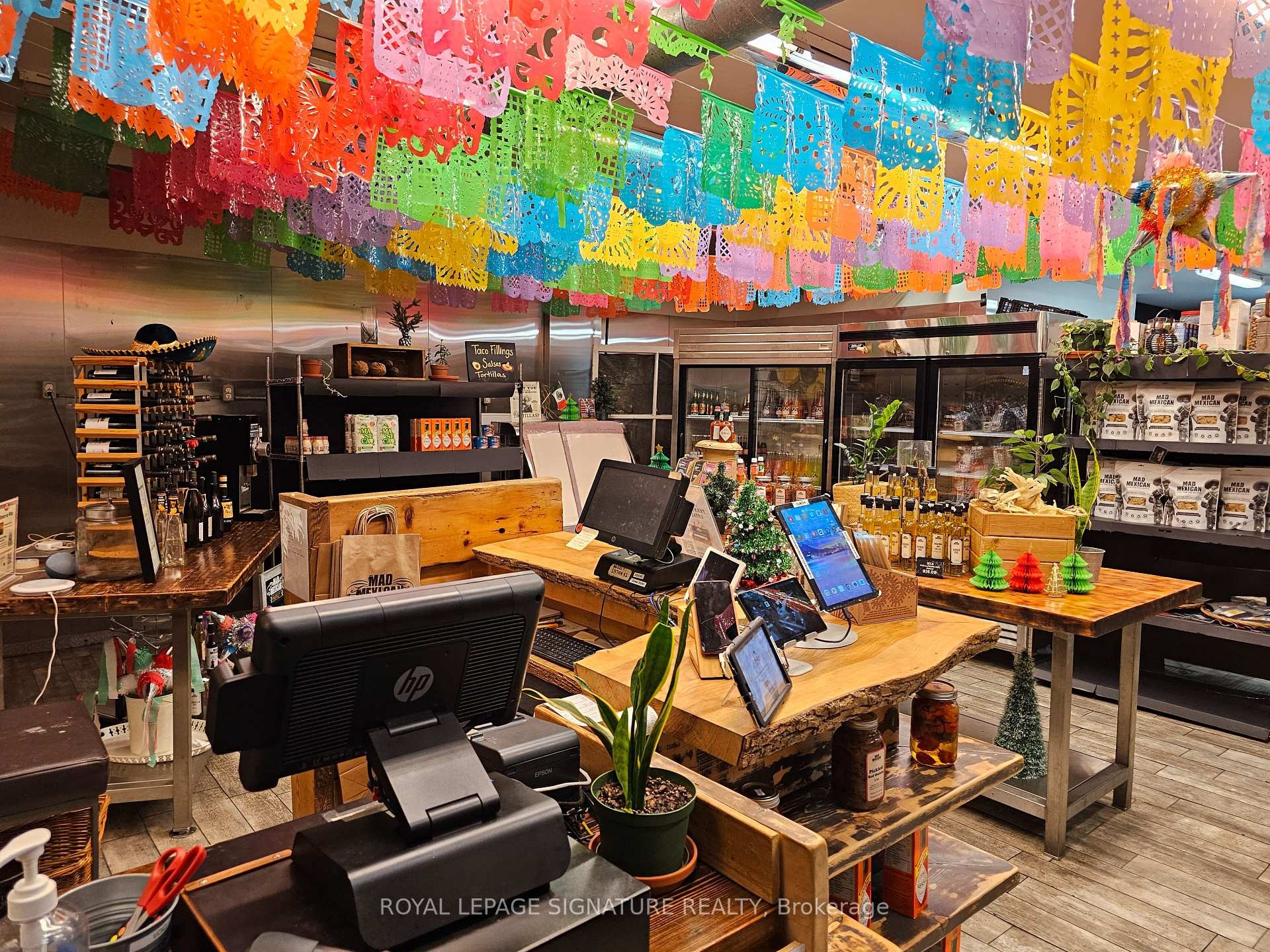 405 Jane Street, Toronto, ON