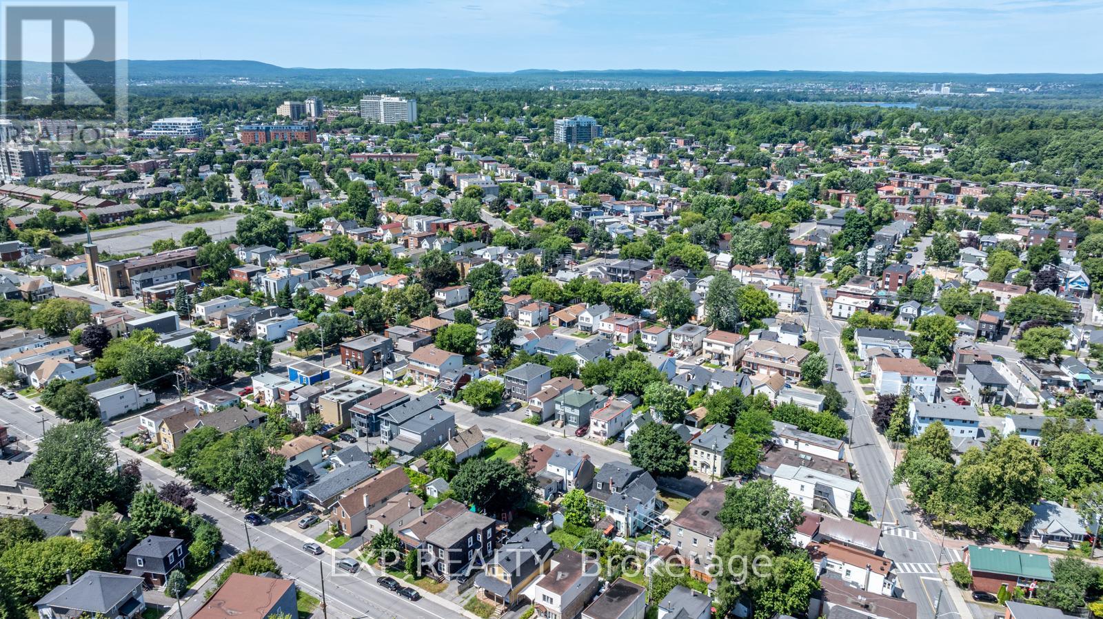 228 Carillon Street, Ottawa, ON