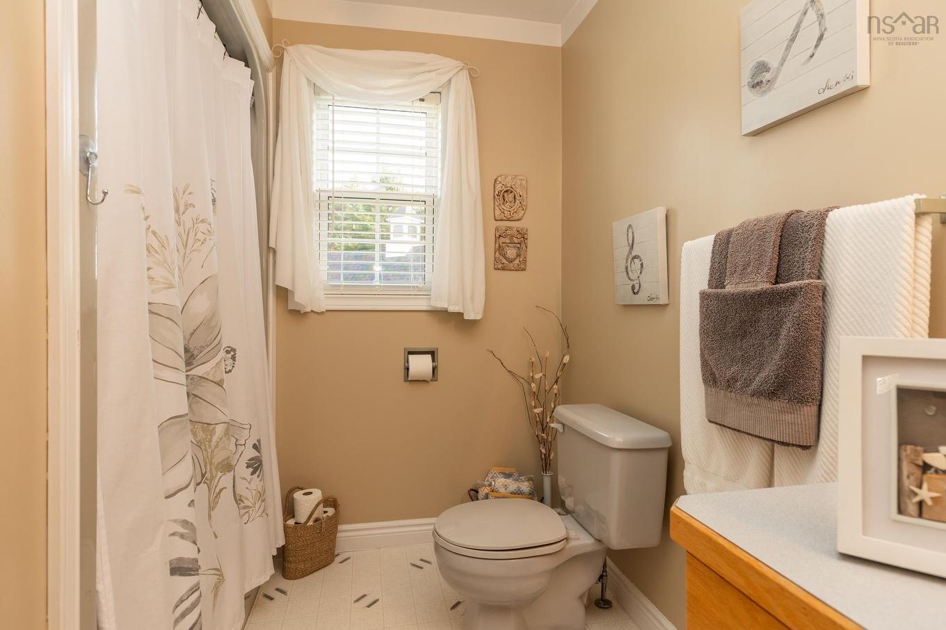 5 Placid Court, Yarmouth, NS