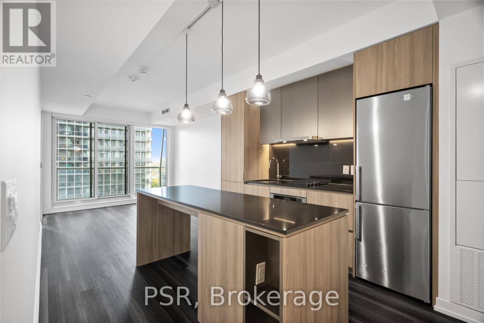 1311 - 11 Ordnance Street, Toronto, ON - Indoor Photo Showing Kitchen