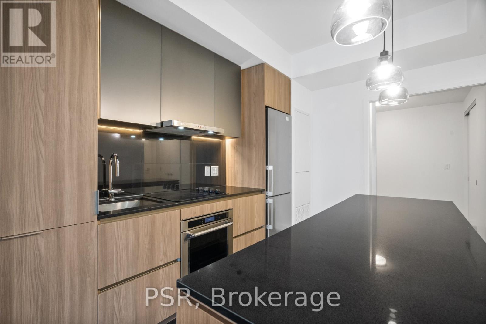 1311 - 11 Ordnance Street, Toronto, ON - Indoor Photo Showing Kitchen