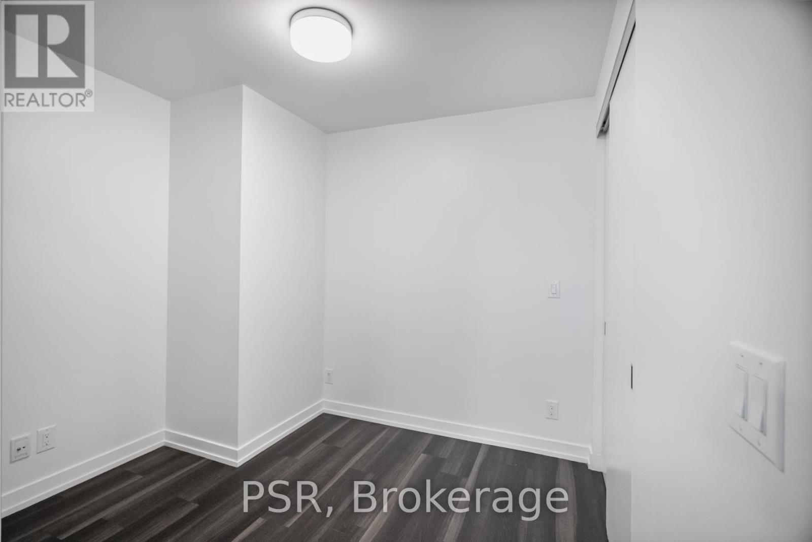 1311 - 11 Ordnance Street, Toronto, ON - Indoor Photo Showing Other Room