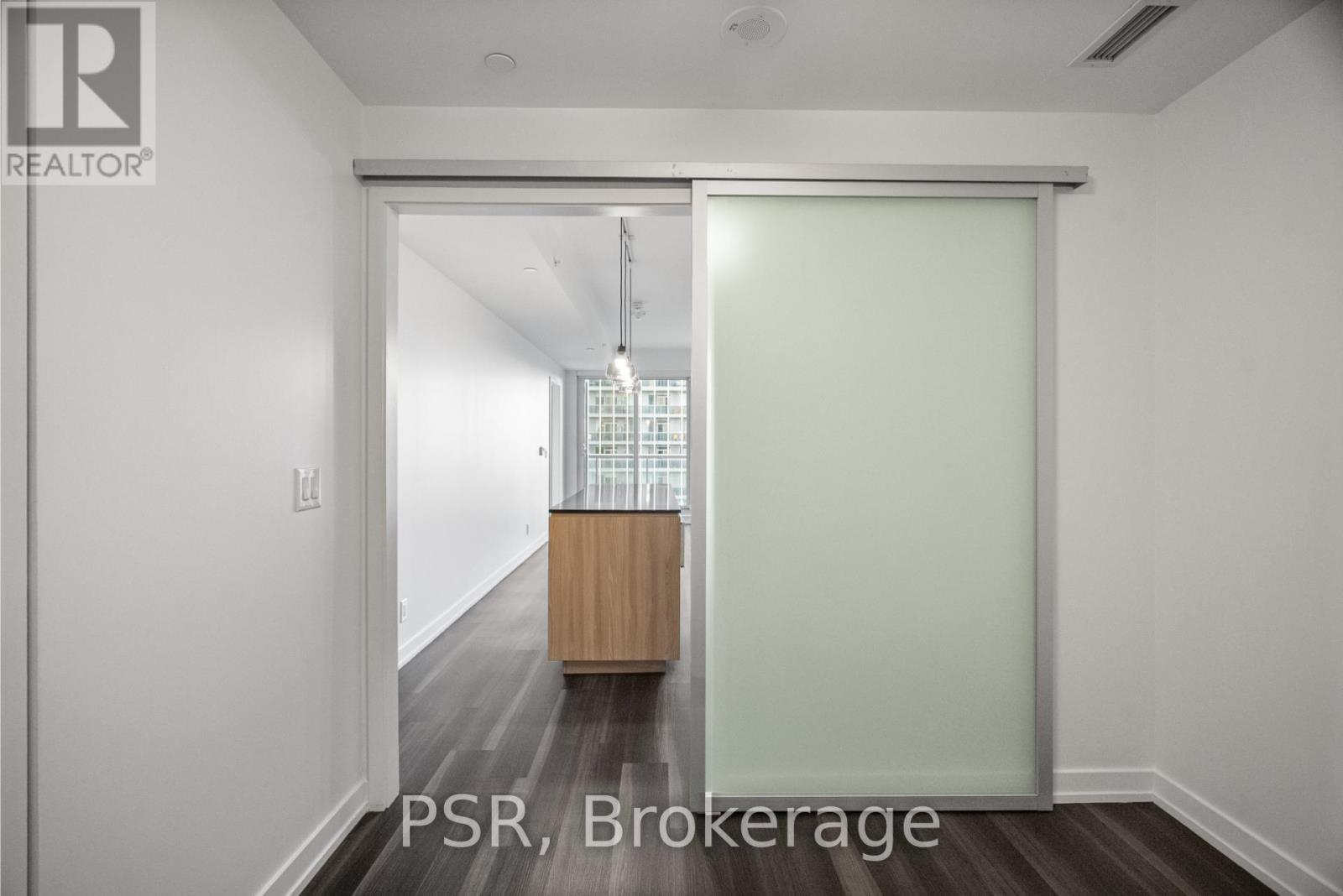 1311 - 11 Ordnance Street, Toronto, ON - Indoor Photo Showing Other Room