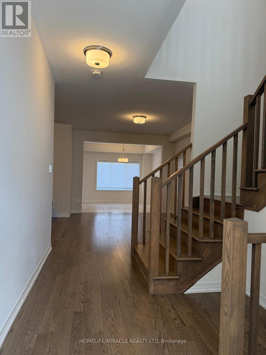 14 Tooker Drive W, Brant, ON - Indoor Photo Showing Other Room