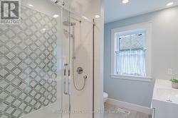 3 Pc with custom tile work in Shower -