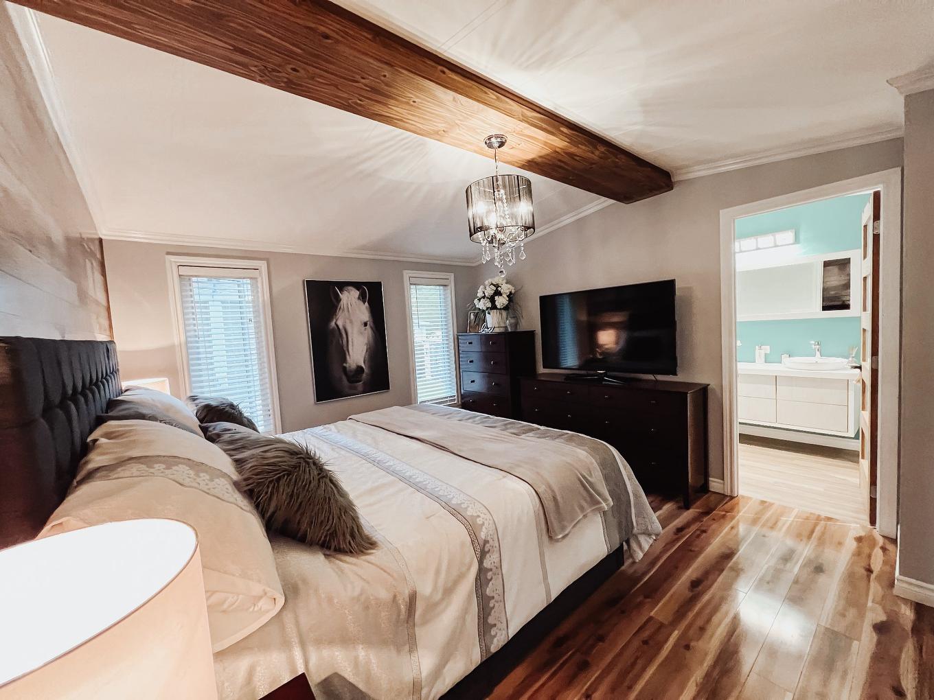 Chambre à coucher principale - 93 9E Rue, Saint-Jean-Sur-Richelieu, QC - Indoor Photo Showing Bedroom