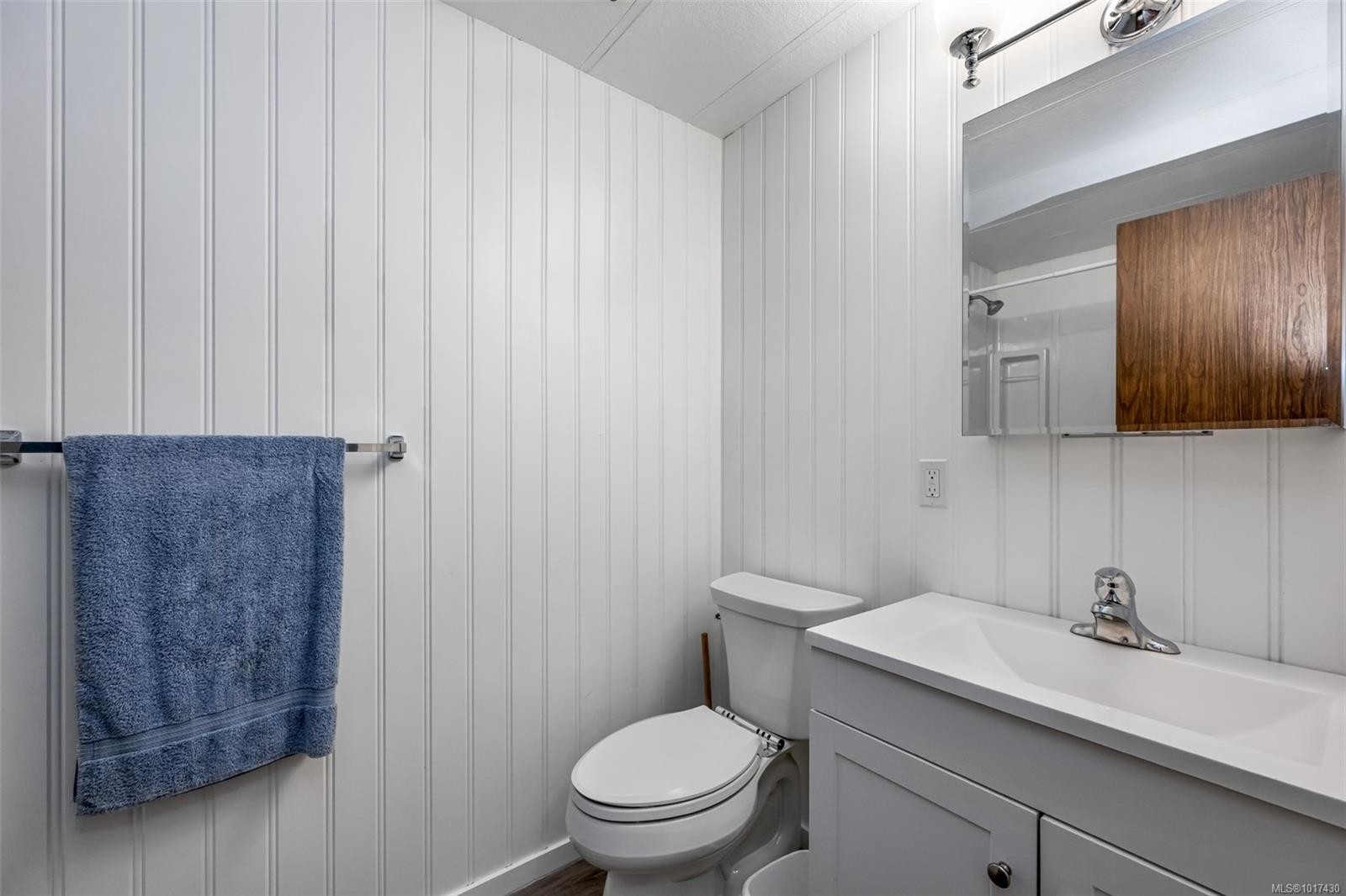 19-1265 Cherry Point Rd, Cowichan Bay, BC