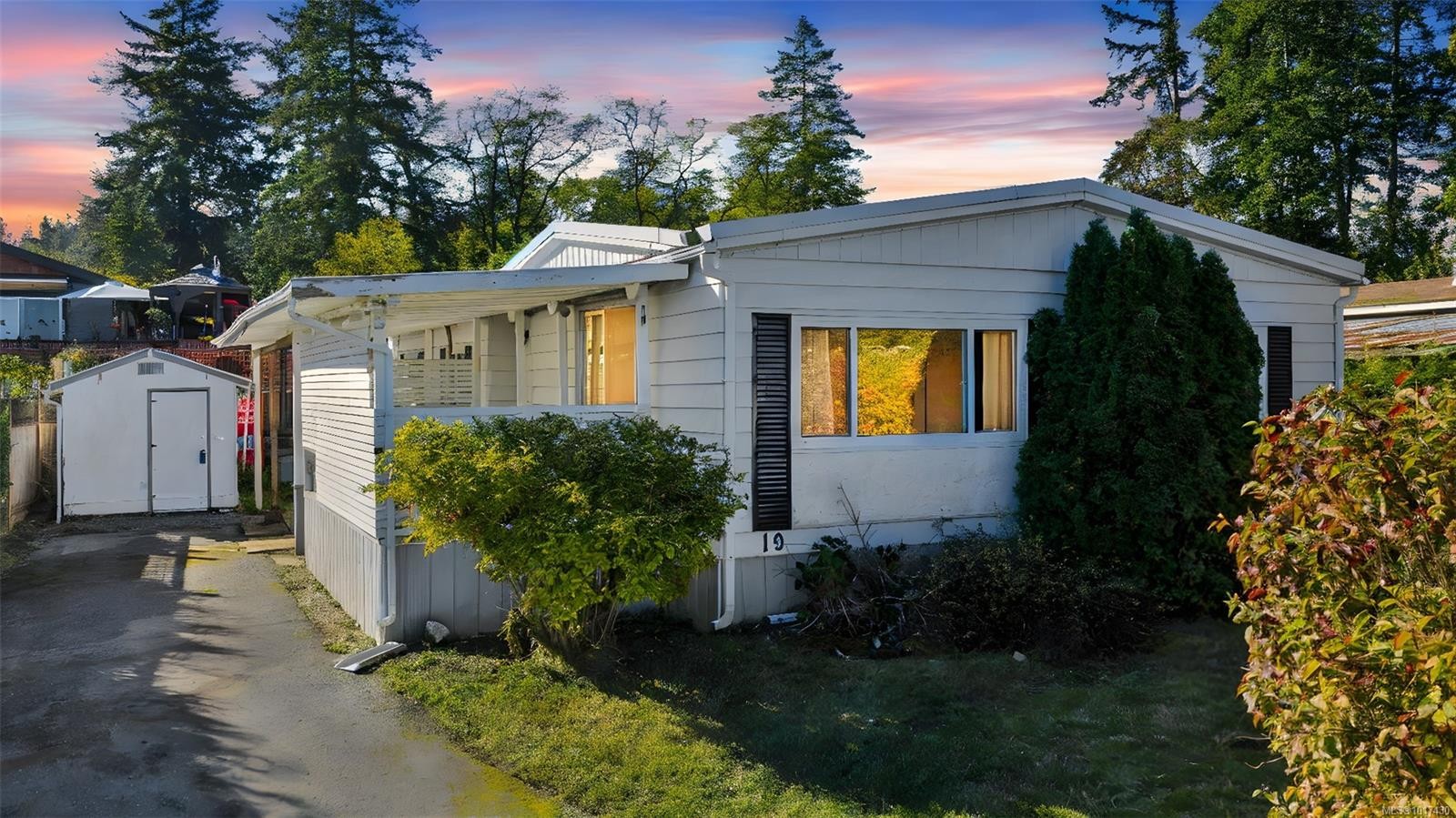 19-1265 Cherry Point Rd, Cowichan Bay, BC