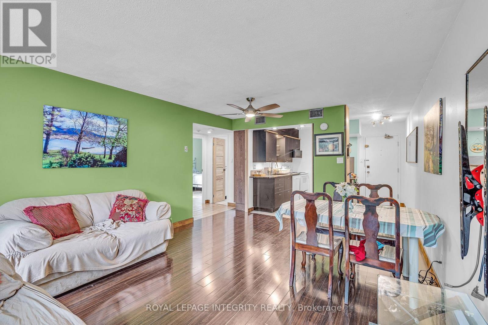 207 - 1180 Ohio Street, Ottawa, ON - Indoor