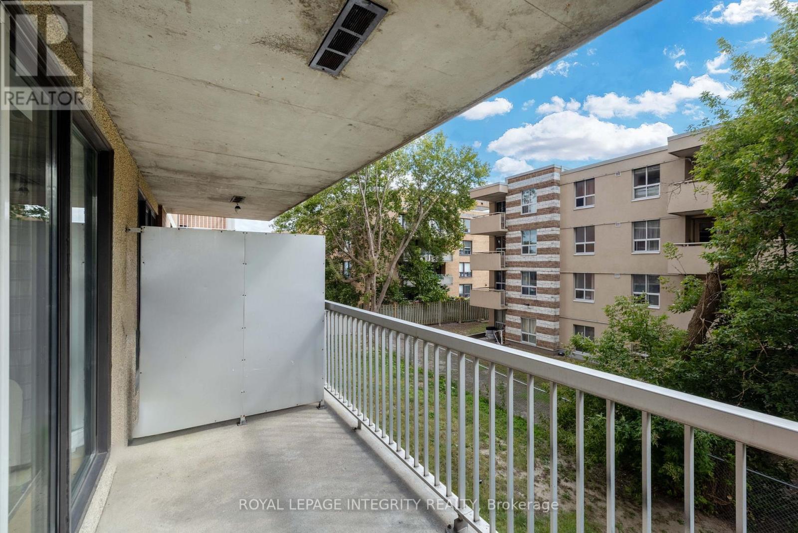 207 - 1180 Ohio Street, Ottawa, ON - Outdoor With Exterior