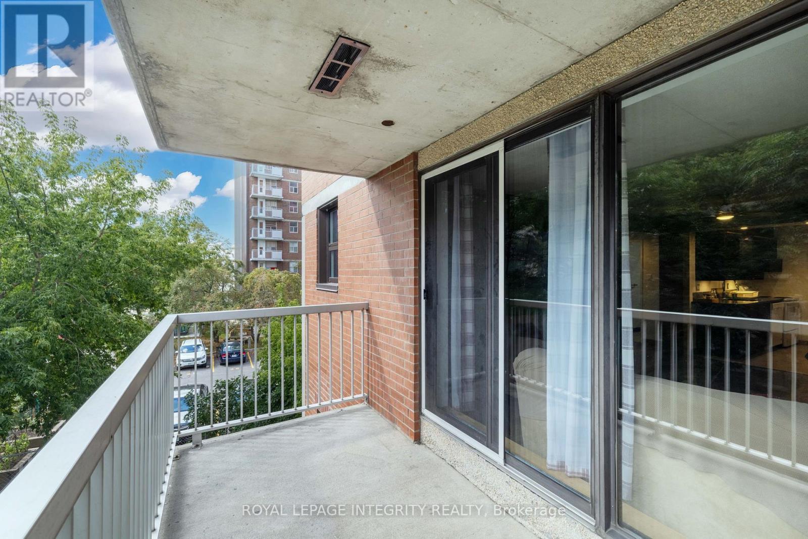 207 - 1180 Ohio Street, Ottawa, ON - Outdoor With Exterior