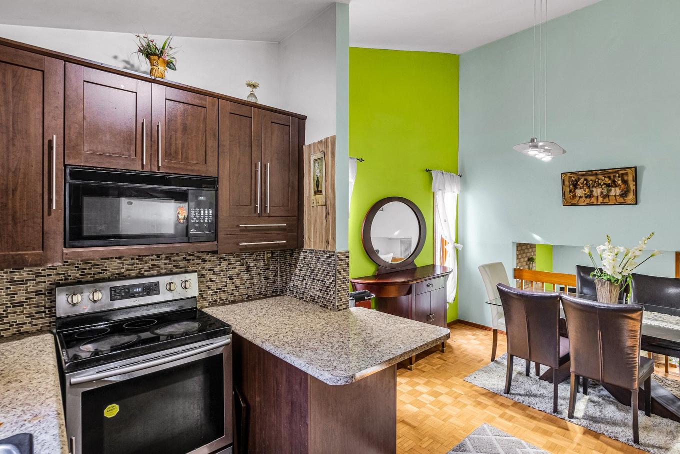 Cuisine - 17711 Rue Antoine-Faucon, Montréal (Pierrefonds-Roxboro), QC - Indoor Photo Showing Kitchen