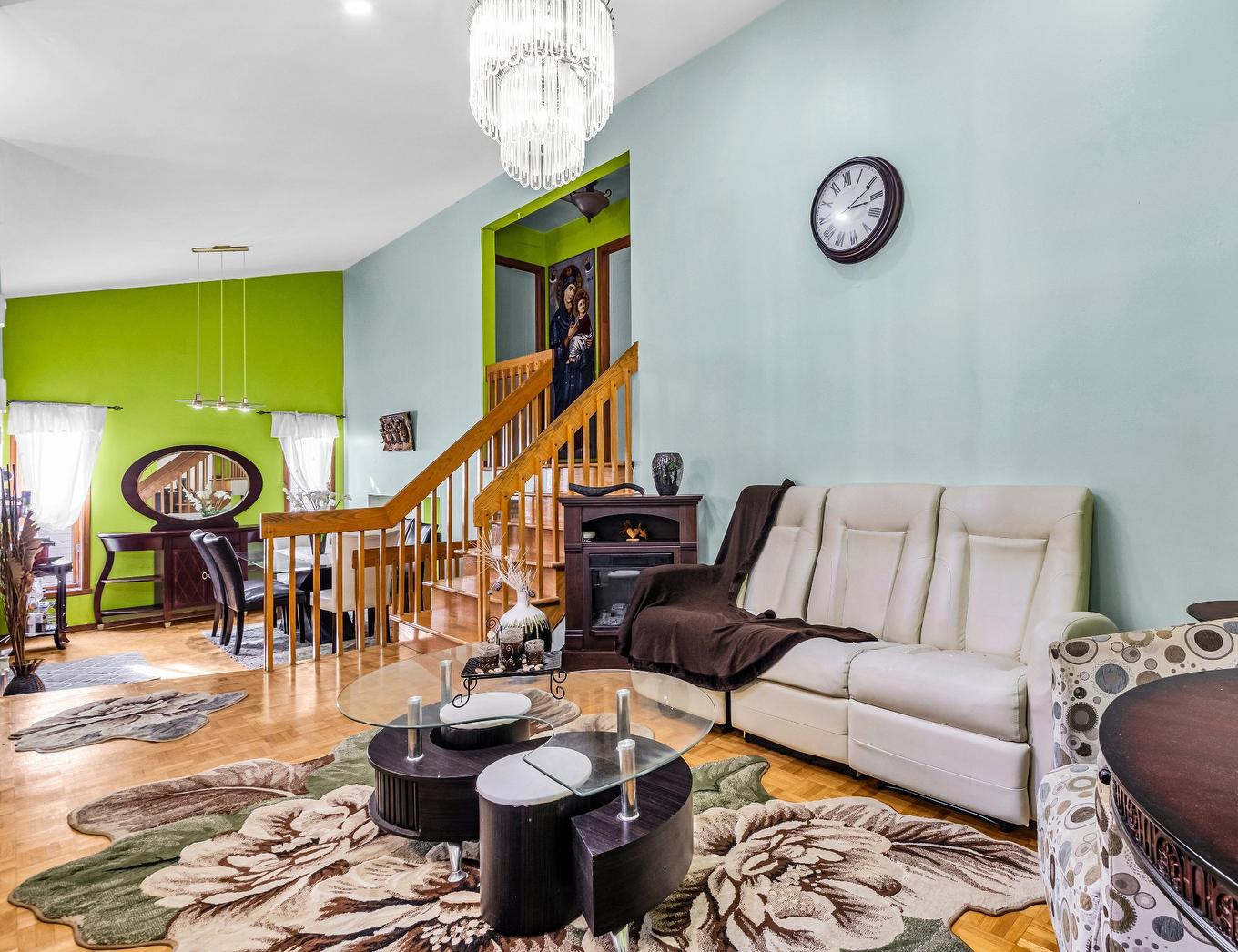 Salon - 17711 Rue Antoine-Faucon, Montréal (Pierrefonds-Roxboro), QC - Indoor Photo Showing Living Room