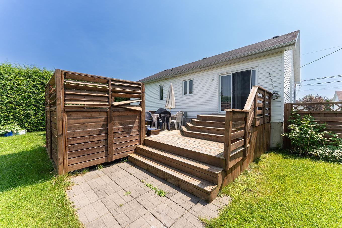 Face arrière - 21 Rue Du Château, Drummondville, QC - Outdoor With Exterior