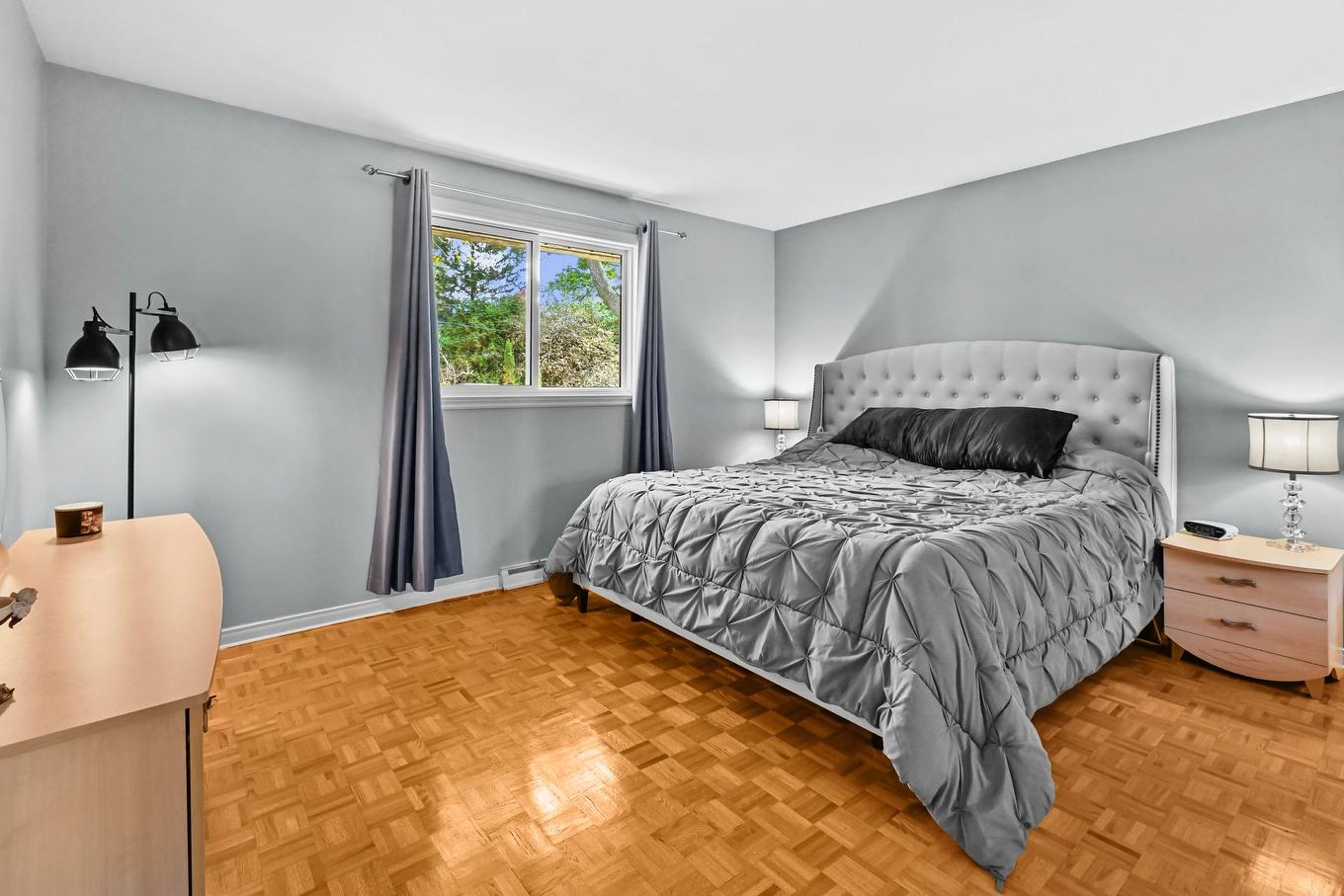 Chambre à coucher principale - 358 Boul. Cardinal-Léger, Pincourt, QC - Indoor Photo Showing Bedroom