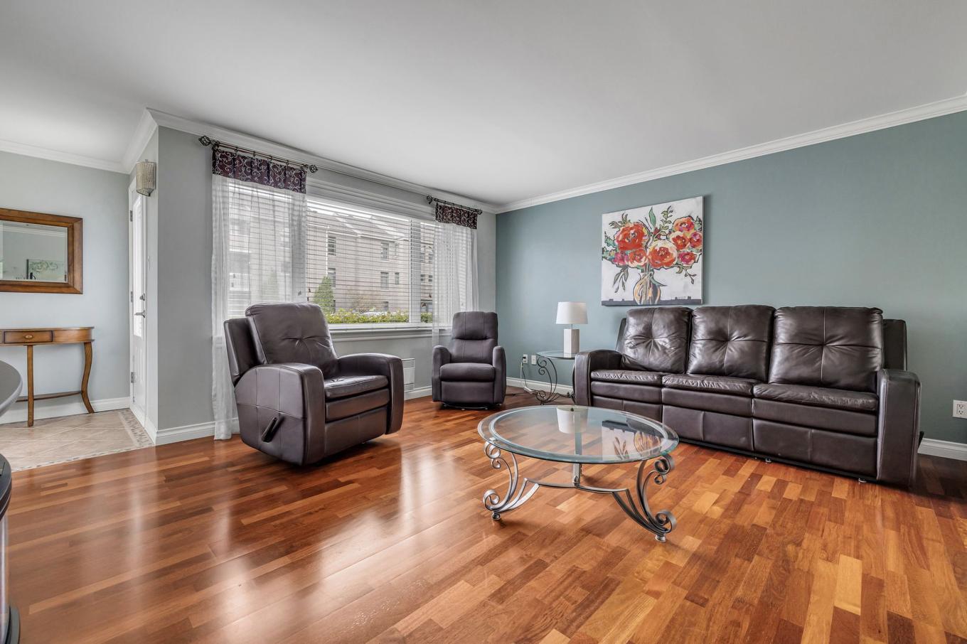 Salon - 1-906 Rue Bourdages, Québec (Les Rivières), QC - Indoor Photo Showing Living Room