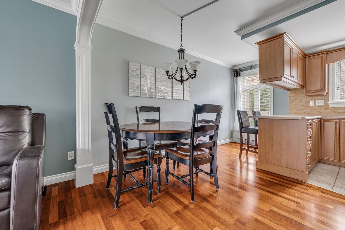 Salle à manger - 1-906 Rue Bourdages, Québec (Les Rivières), QC - Indoor Photo Showing Dining Room