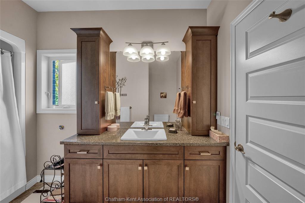 41 Veranda Court, Chatham, ON