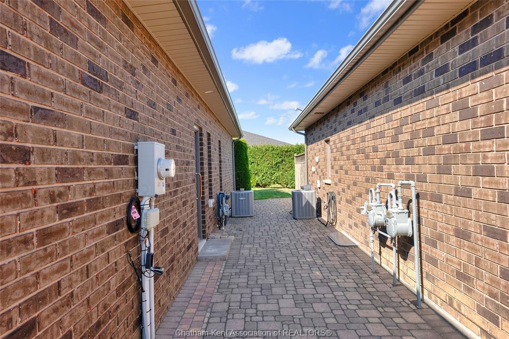 41 Veranda Court, Chatham, ON