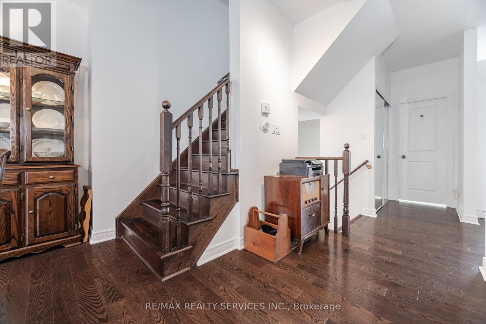 22 Mcdevitt Lane, Caledon, ON - Indoor