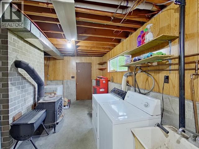 4600 Redonda Ave, Powell River, BC - Indoor