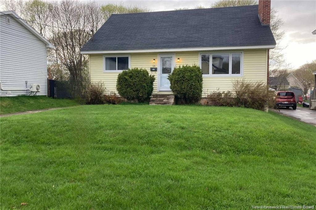 93 Edward, Moncton, NB