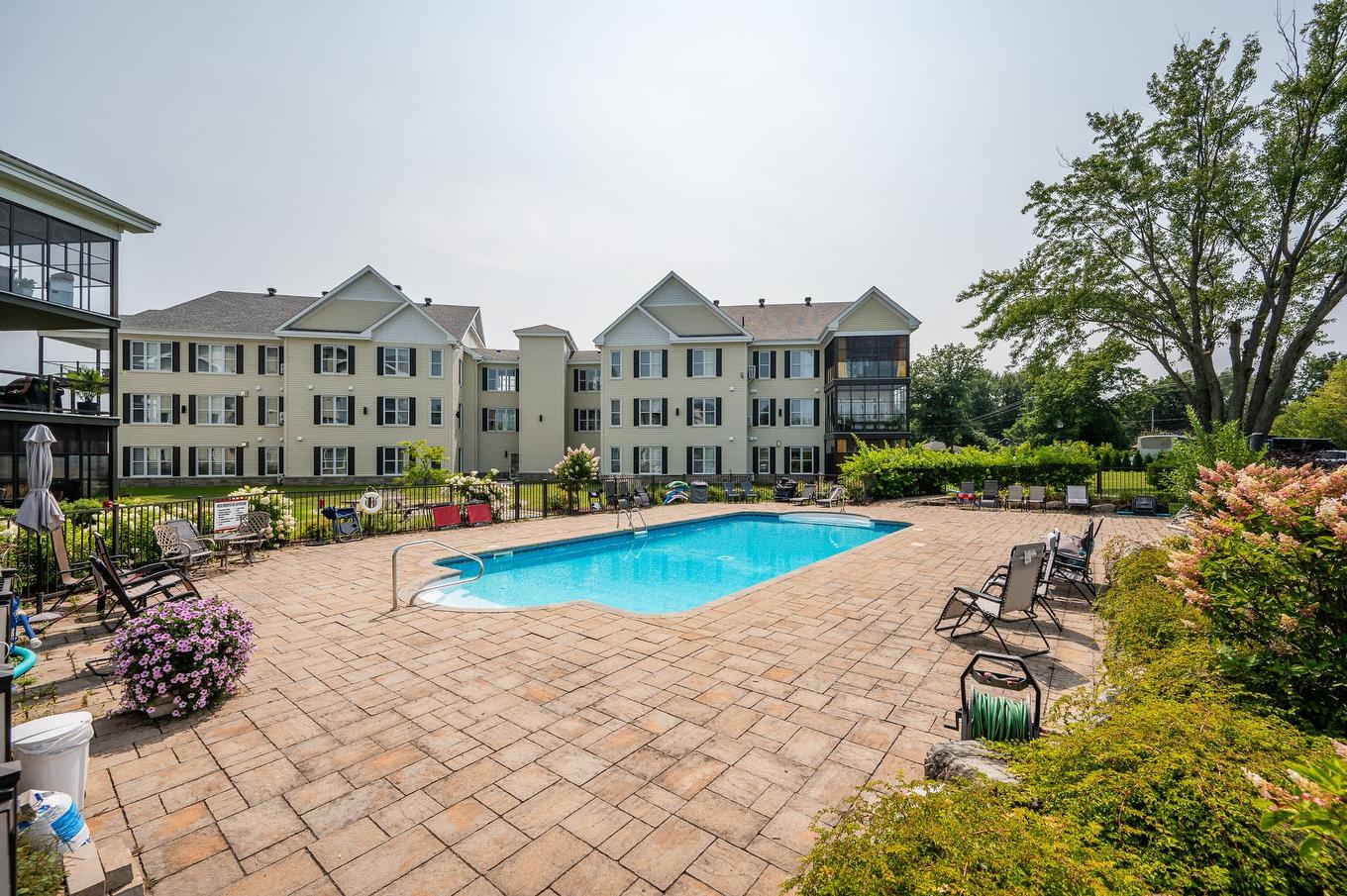 Pool - 305-331 Av. De Venise O., Venise-En-Québec, QC - Outdoor With In Ground Pool