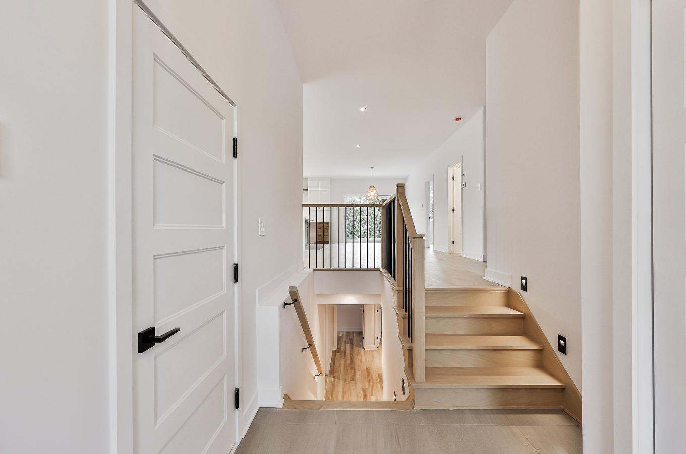 Hall - 860 Rue Du Faubourg, Saint-Jérôme, QC - Indoor Photo Showing Other Room