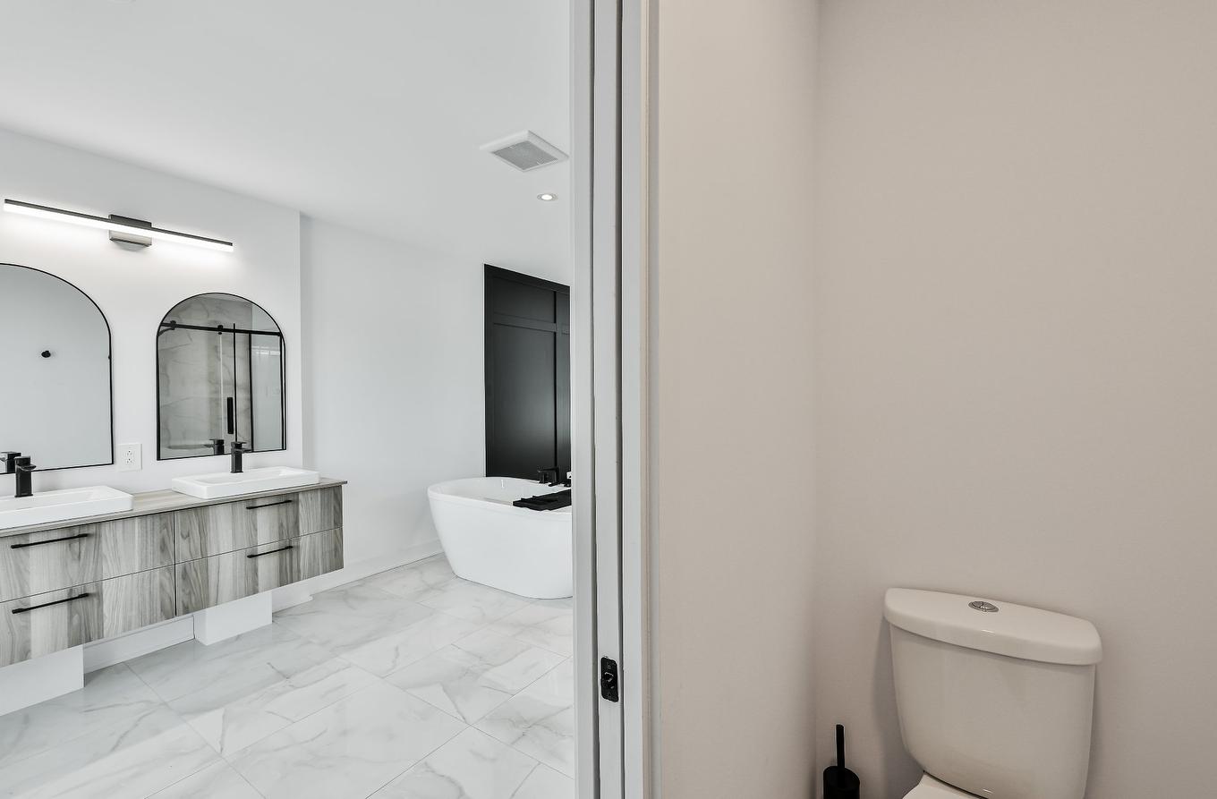 Ensuite bathroom - 885 Rue Du Faubourg, Saint-Jérôme, QC - Indoor Photo Showing Bathroom