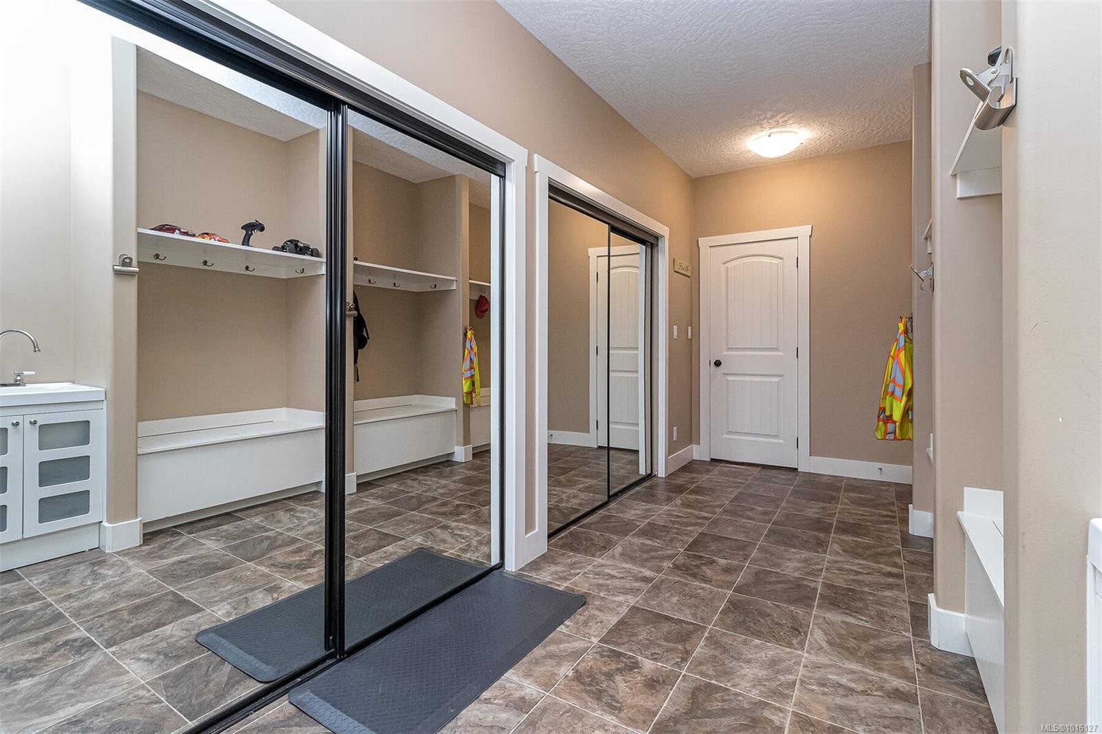 1655 Wyatt'S Way, Qualicum Beach, BC