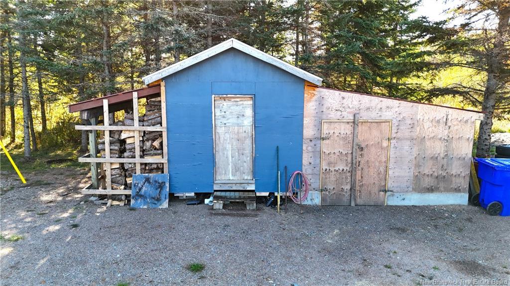 260 Manor Rd, St George, NB