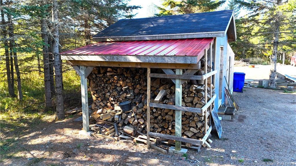 260 Manor Rd, St George, NB