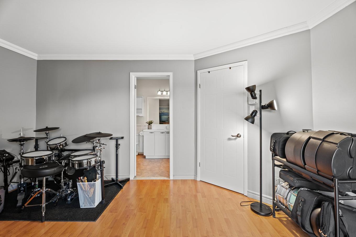 Primary bedroom - 10-200 Rue St-Venant, Sainte-Agathe-Des-Monts, QC - Indoor