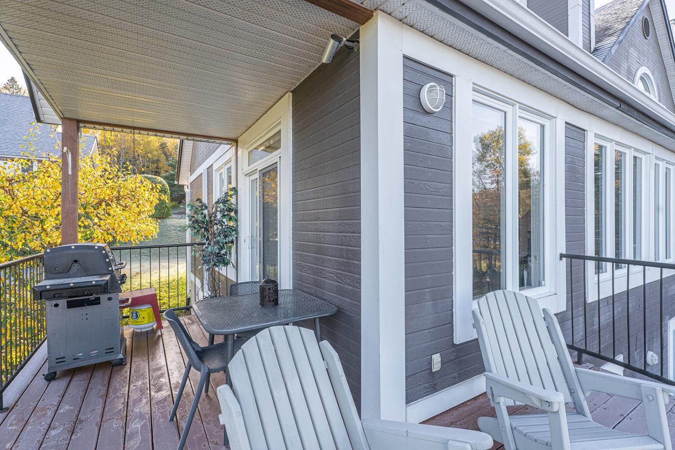 Patio - 10-200 Rue St-Venant, Sainte-Agathe-Des-Monts, QC - Outdoor With Deck Patio Veranda With Exterior