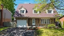 15 Rue de Montevideo Kirkland, QC H9H 4G1